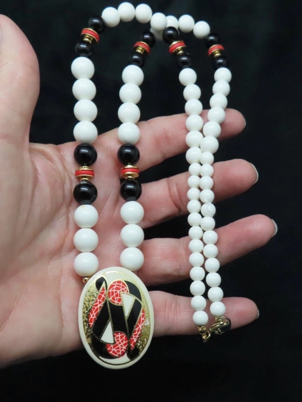 Vintage 1980s Lucite Statement Necklace Red Black White Asian style Japan